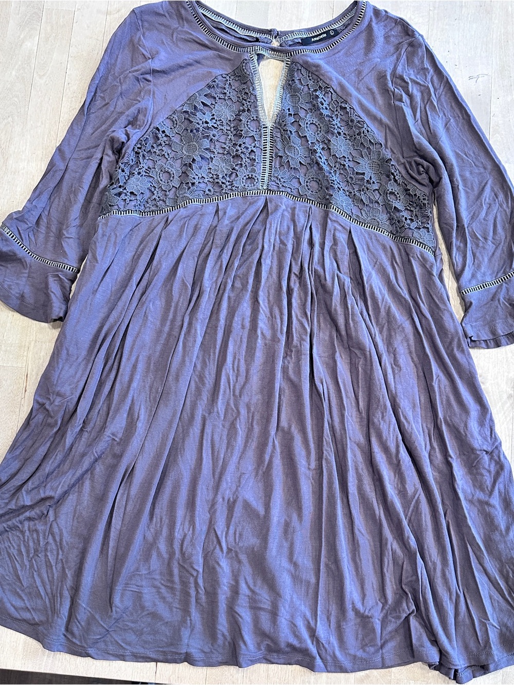 Annabelle Mauve-Purple Knit Top with Decorative Neck Trim